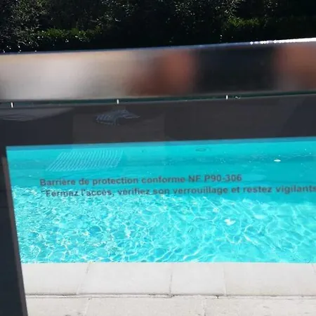 بيت للعطل Maison De Plain Pied A 1 Km De La , Avec Piscine Securisee